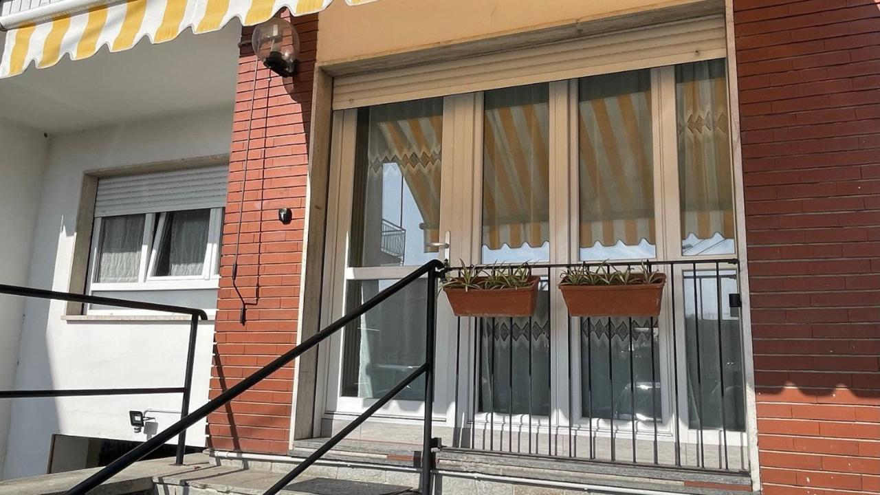 Civico 32 Lägenhet Montalto Dora Exteriör bild